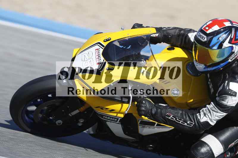 /Archiv-2024/02 29.01.-02.02.2024 Moto Center Thun Jerez/Gruppe gruen-green/251